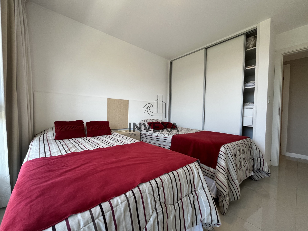 Apartamento ID.8804 - Hermoso Apartamento en Venta frente al mar Primera Linea de Mansa!