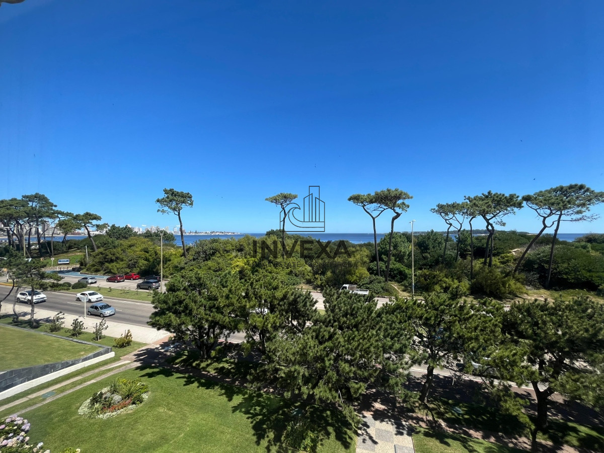 Apartamento ID.852 - Apartamento en Venta 1 dormitorio Primera Linea Playa Mansa