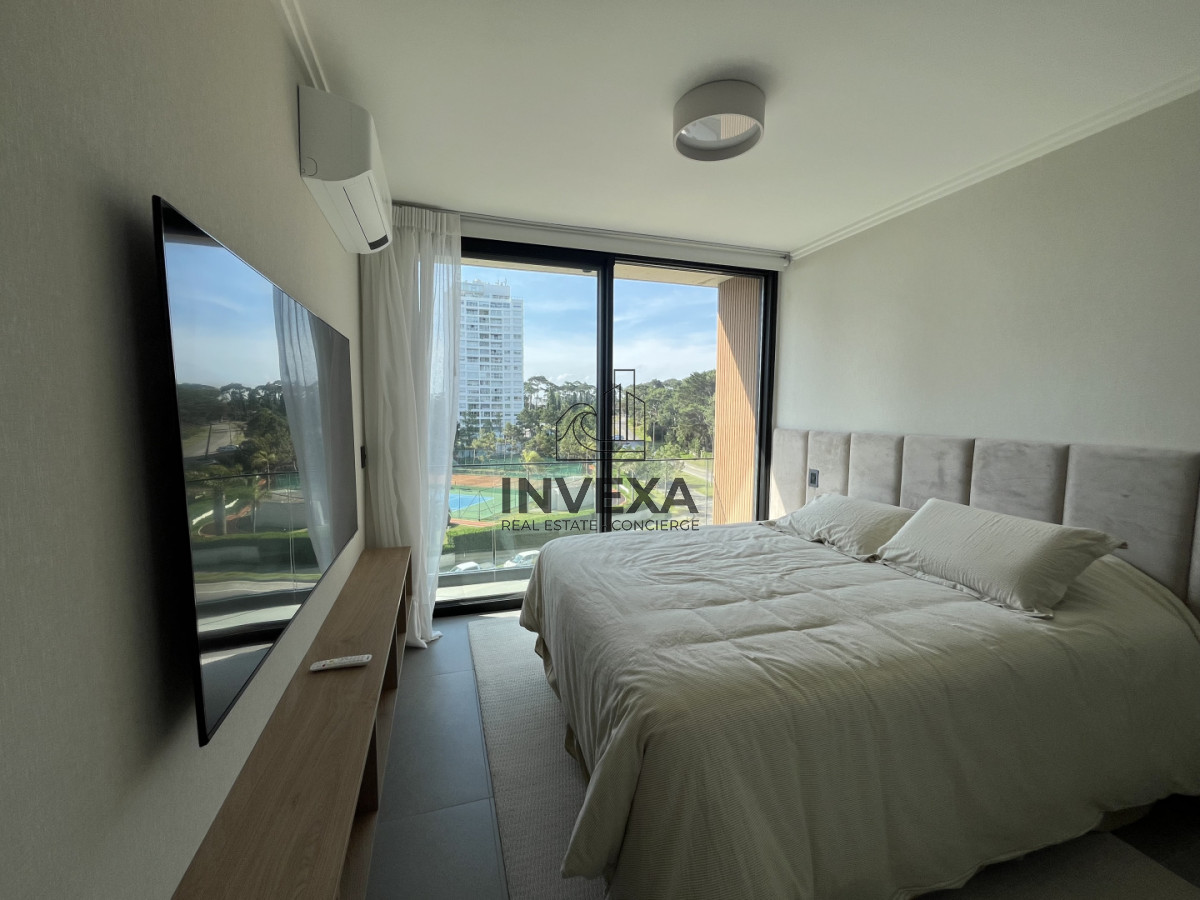 Apartamento ID.9665 - Apartamento en Venta a Estrenar con Vista al Mar Playa Mansa Punta del Este 