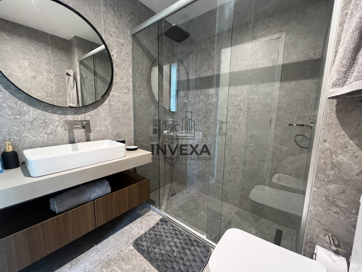 Apartamento ID.9665 - Apartamento en Venta a Estrenar con Vista al Mar Playa Mansa Punta del Este 