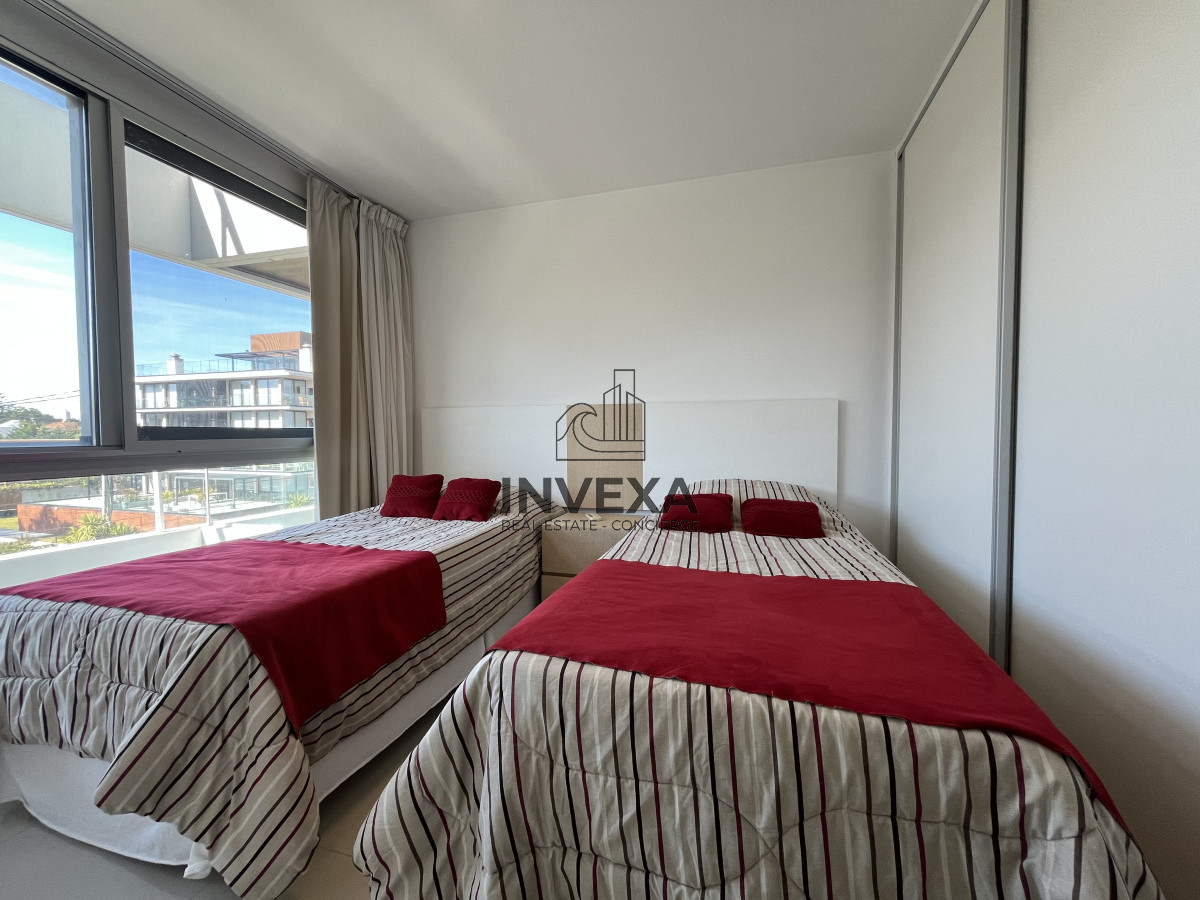 Apartamento ID.8804 - Hermoso Apartamento en Venta frente al mar Primera Linea de Mansa!