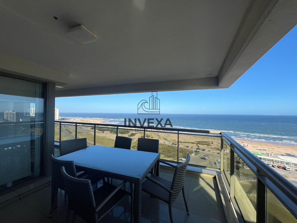 Apartamento ID.793 - Apartamento en venta Primera linea 4 dorm. 4 baños