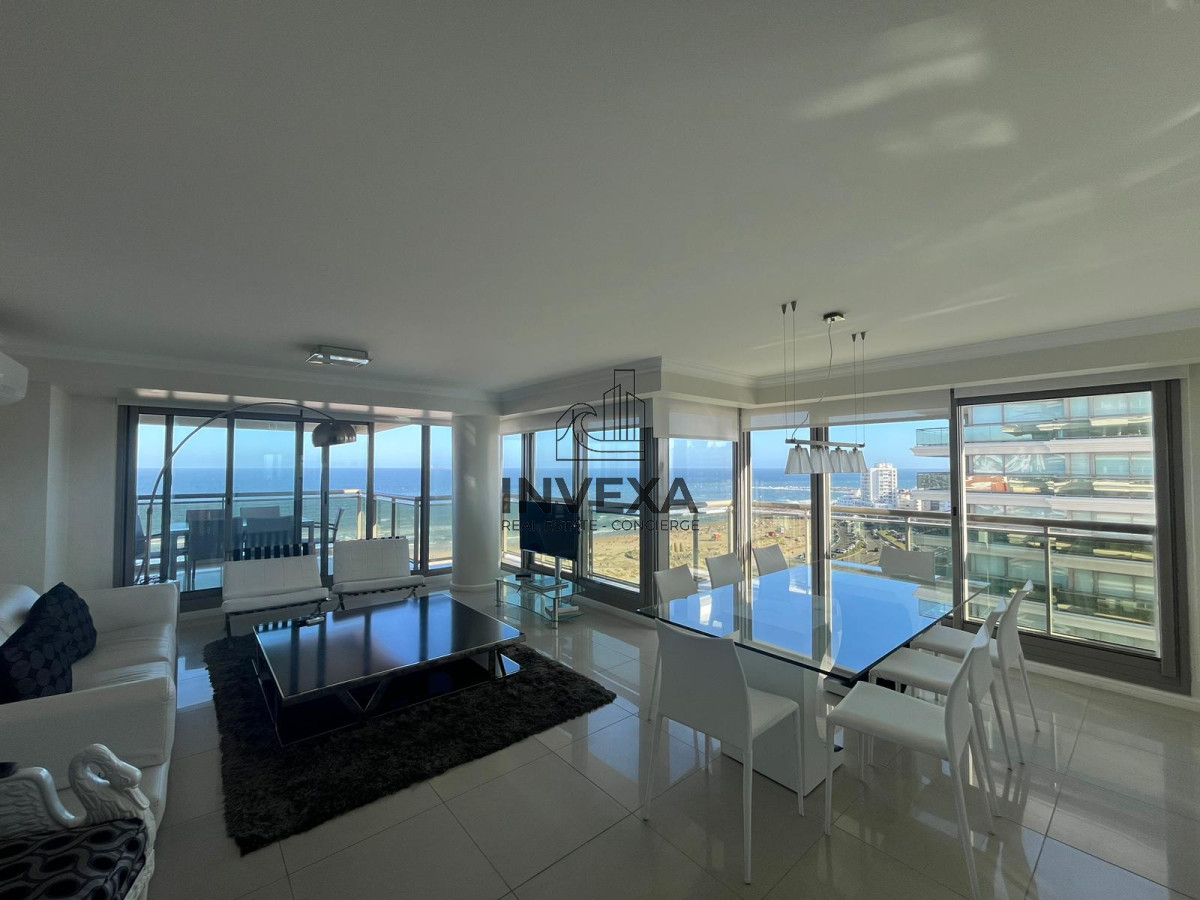 Apartamento ID.793 - Apartamento en venta Primera linea 4 dorm. 4 baños