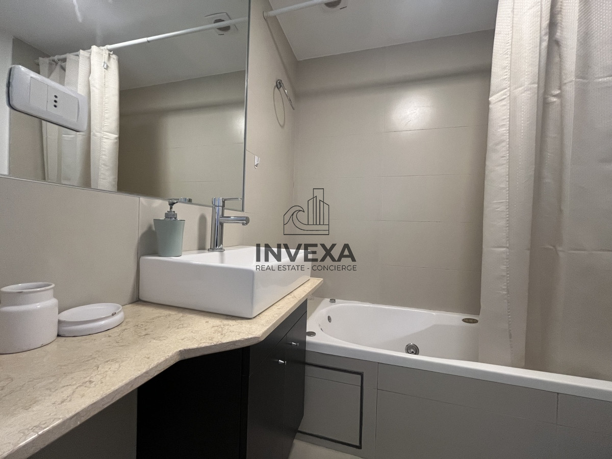 Apartamento ID.1845 - Oportunidad Apartamento en Venta Primera linea de la Mansa 2 dormitorios Isabel Pinares Punta del Este con Parrillero y Garaje