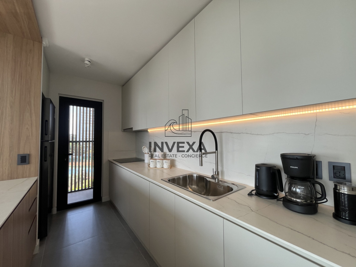 Apartamento ID.9665 - Apartamento en Venta a Estrenar con Vista al Mar Playa Mansa Punta del Este 