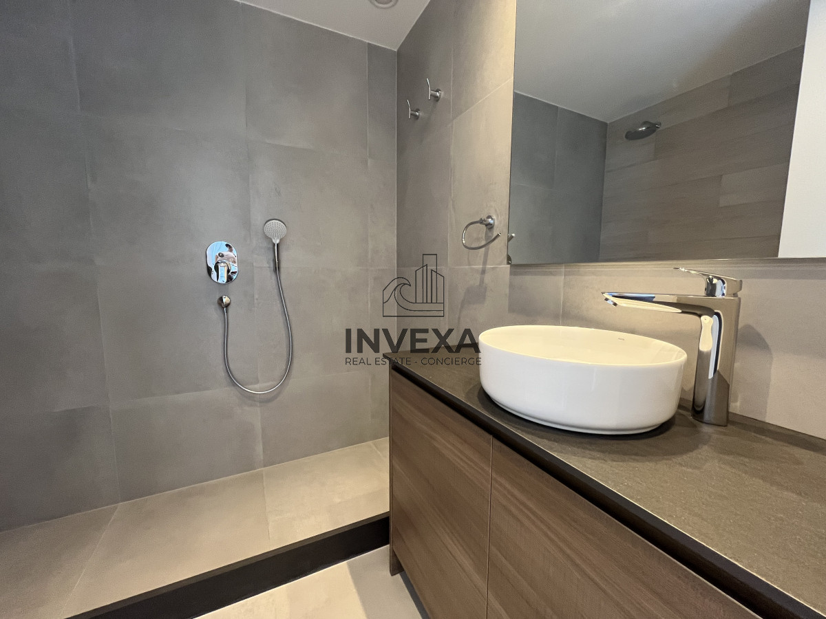 Apartamento ID.2273 - Venta Apartamento en VENETIAN Punta del Este Playa Brava