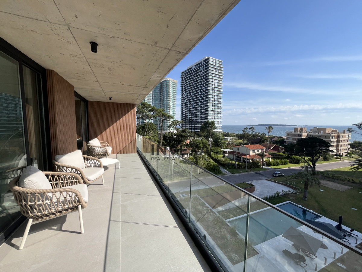 Apartamento ID.9665 - Apartamento en Venta a Estrenar con Vista al Mar Playa Mansa Punta del Este 