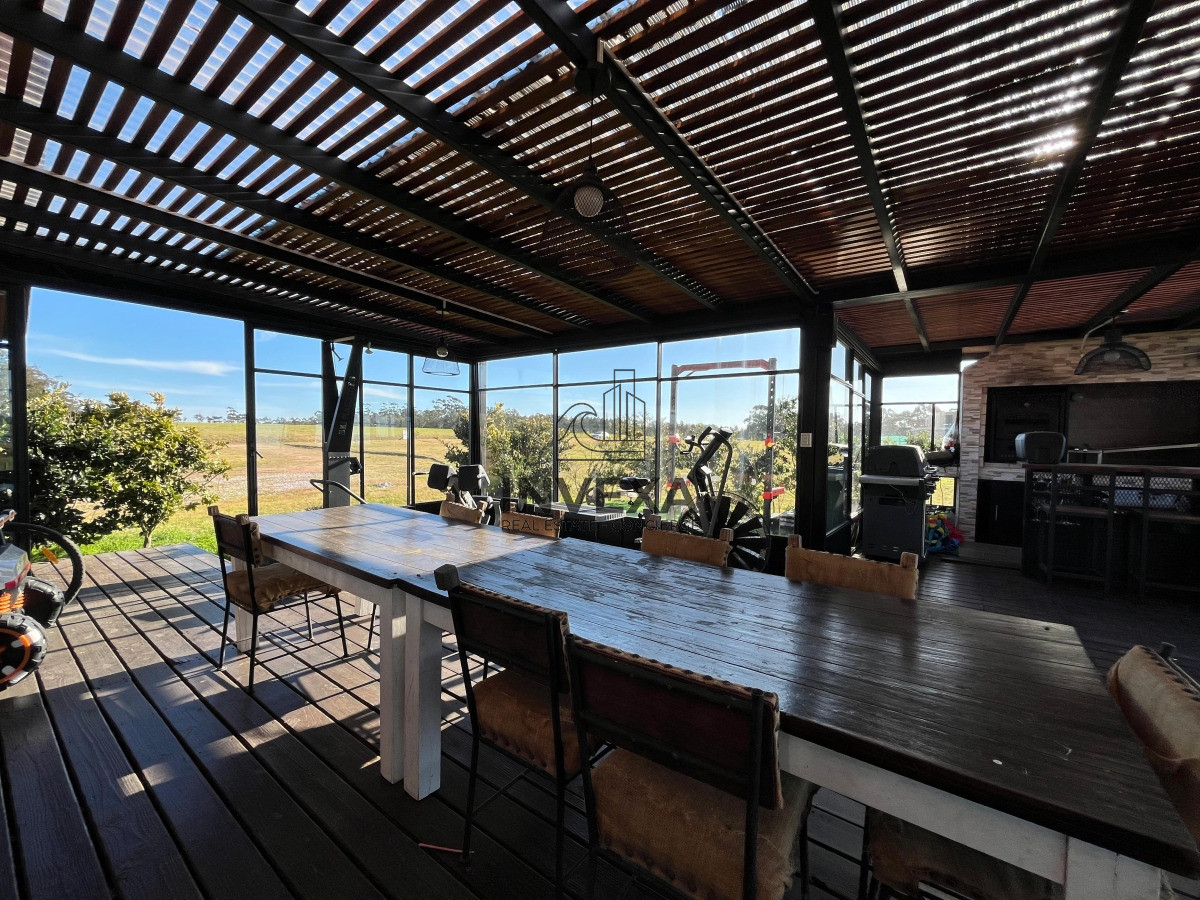 Casa ID.10247 - Casa en venta barrio privado Laguna de los Cisnes Punta del Este 