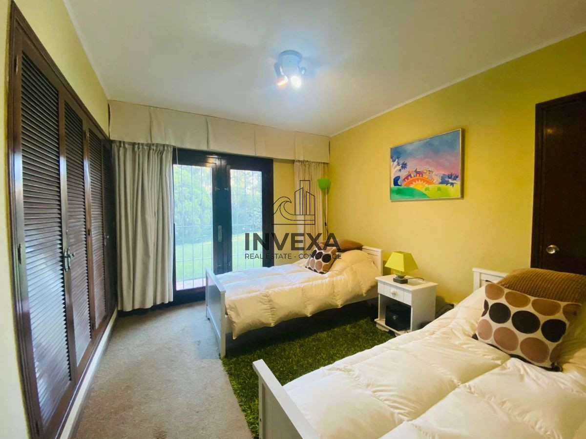 Casa ID.1001 - Casa en Venta y Alquiler 6 Dormitorios Barrio Cantegril Punta del Este Uruguay