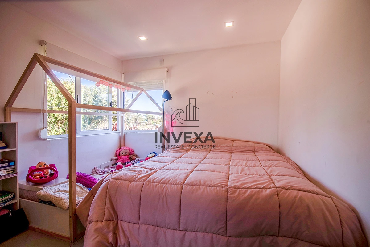 Casa ID.1833 - Venta Casa Punta del Este tres dormitorios piscina nueva! Zona Marly!