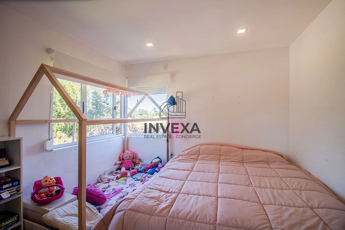 Casa ID.1833 - Venta Casa Punta del Este tres dormitorios piscina nueva! Zona Marly!