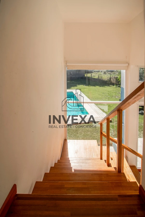 Casa ID.1833 - Venta Casa Punta del Este tres dormitorios piscina nueva! Zona Marly!