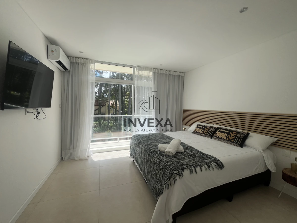 Casa ID.9467 - Casa en Venta 4 Dormitorios en Solanas Barrio Privado Punta del Este 