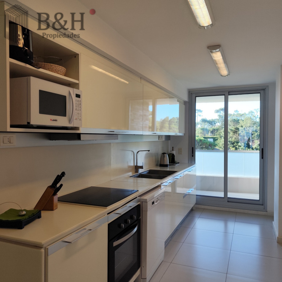 Apartamento ID.7330 - APARTAMENTO 3 DORMITORIOS. VIVI EL LUJO Y CONFORT EN PUNTA DEL ESTE