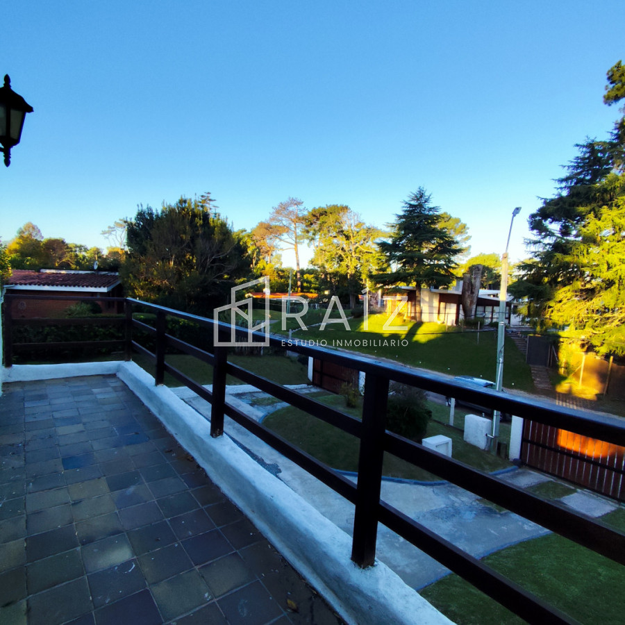 Casa ID.12257 - CASA CANTEGRIL - 2 unidades integradas | 700 m² de terreno