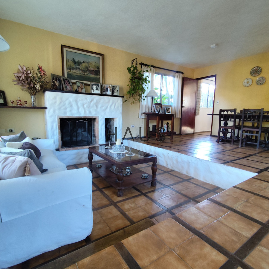 Casa ID.799 - CASA CANTEGRIL - 2 unidades integradas | 700 m² de terreno