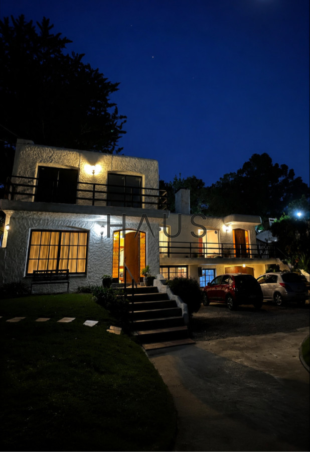 Casa ID.799 - CASA CANTEGRIL - 2 unidades integradas | 700 m² de terreno
