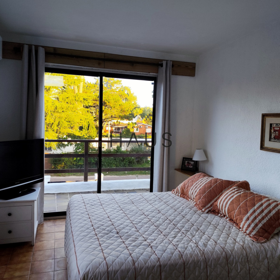 Casa ID.799 - CASA CANTEGRIL - 2 unidades integradas | 700 m² de terreno