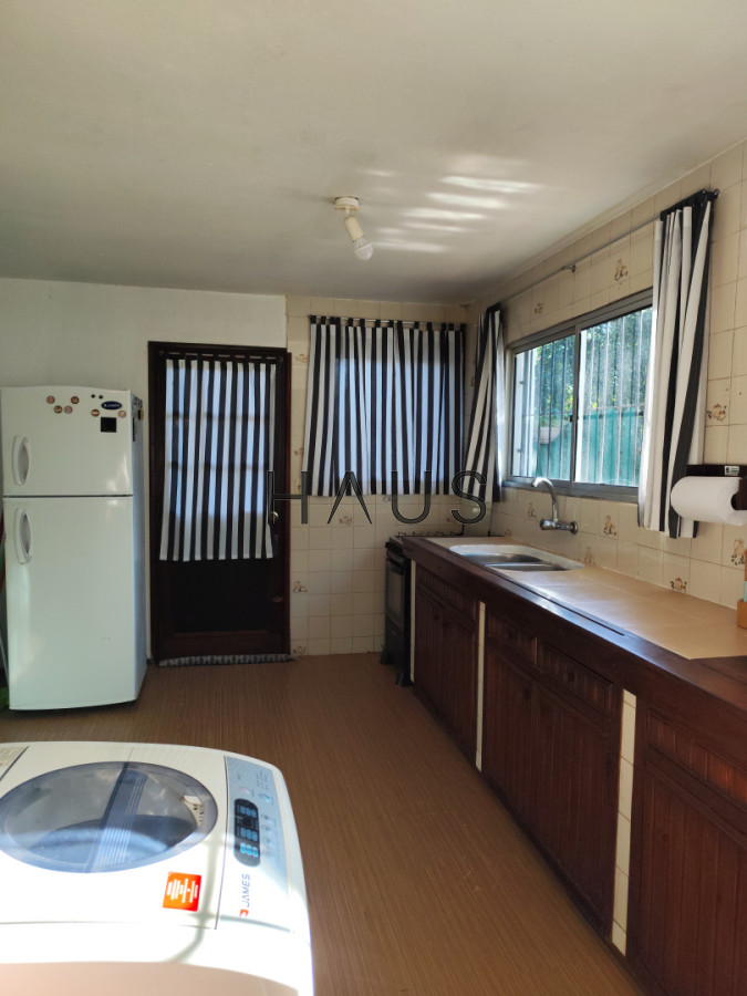 Casa ID.799 - CASA CANTEGRIL - 2 unidades integradas | 700 m² de terreno