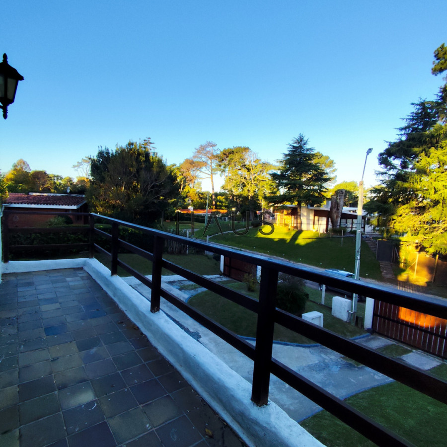 Casa ID.799 - CASA CANTEGRIL - 2 unidades integradas | 700 m² de terreno