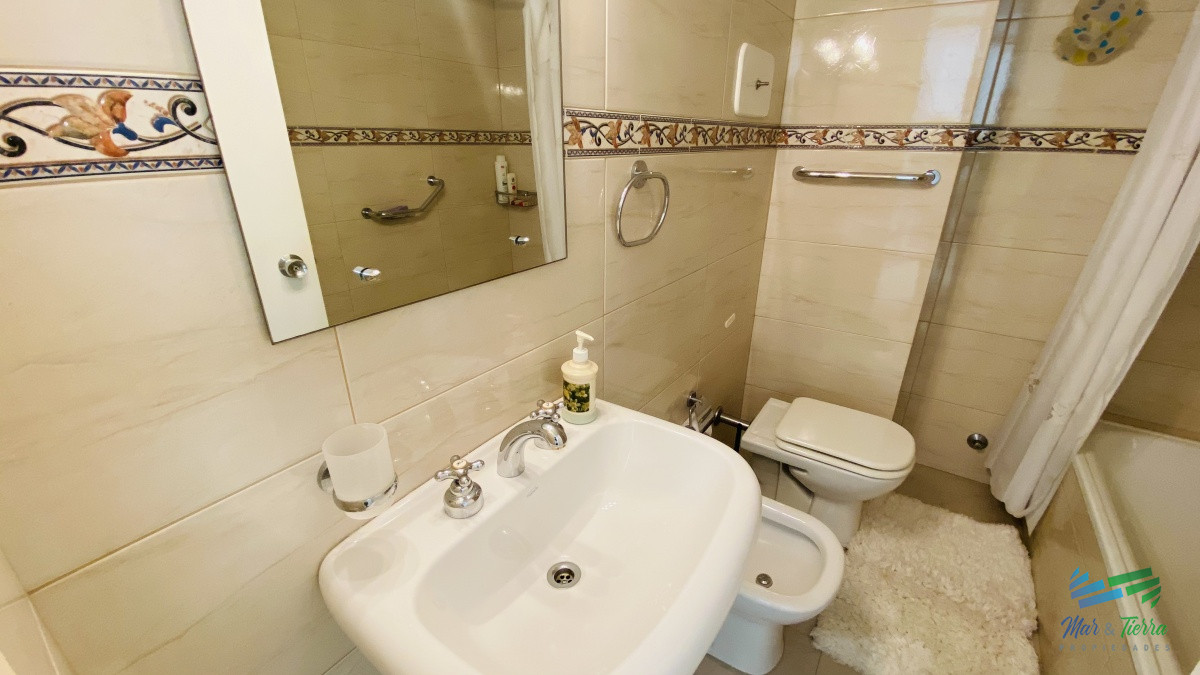 Apartamento ID.3375 - Vendo apartamento 1 dormitorio a metros del puerto, Punta del Este.