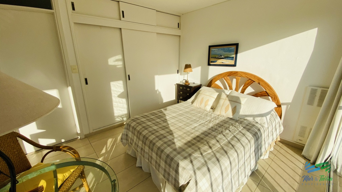 Apartamento ID.3375 - Vendo apartamento 1 dormitorio a metros del puerto, Punta del Este.