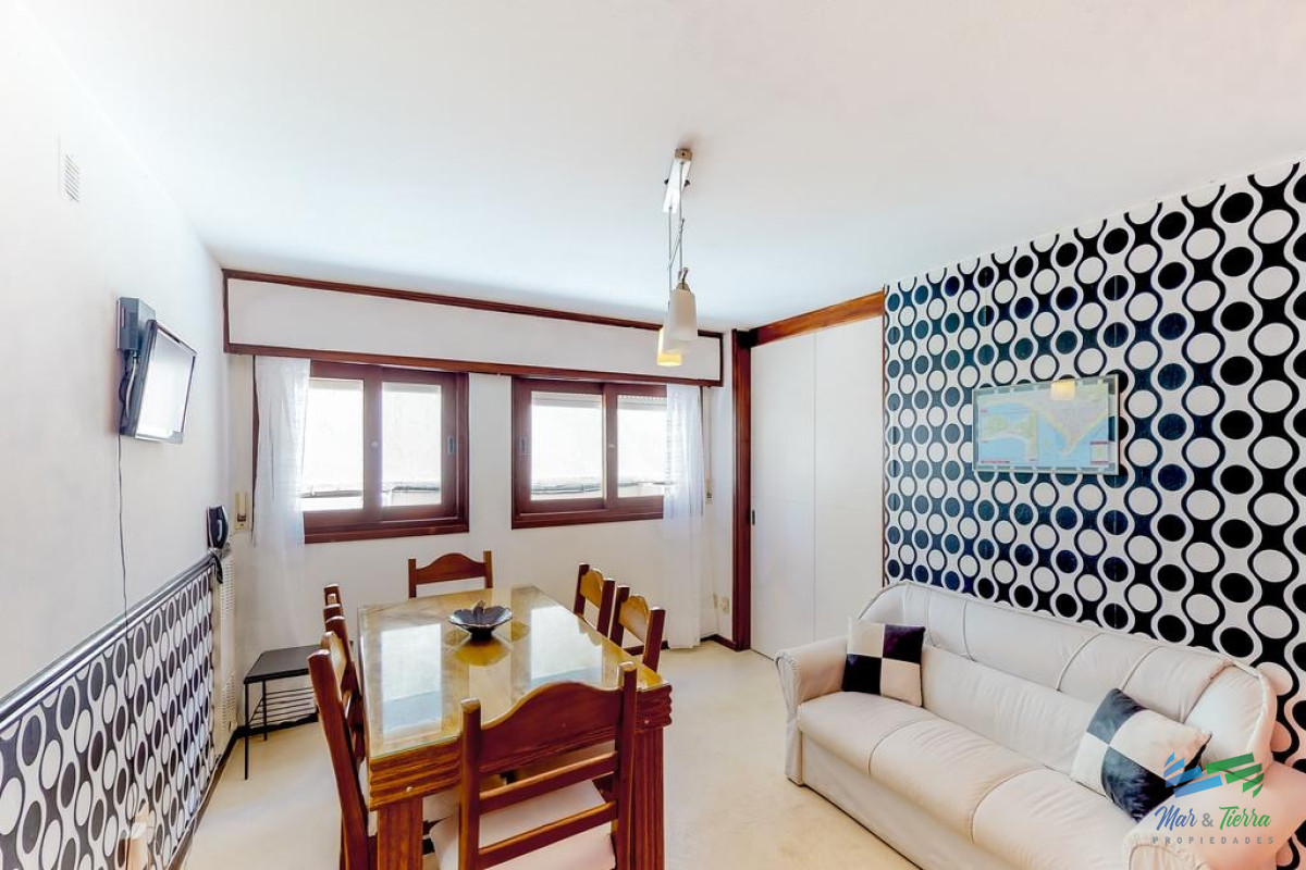 Apartamento ID.5727 - En venta apartamento 2 dormitorios en Peninsula, Punta del Este
