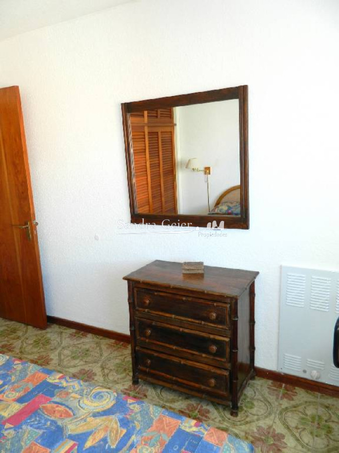 Apartamento ID.2893 - IMPERDIBLE !!! Apartamento en Peninsula, 2 dormitorios * VENTA