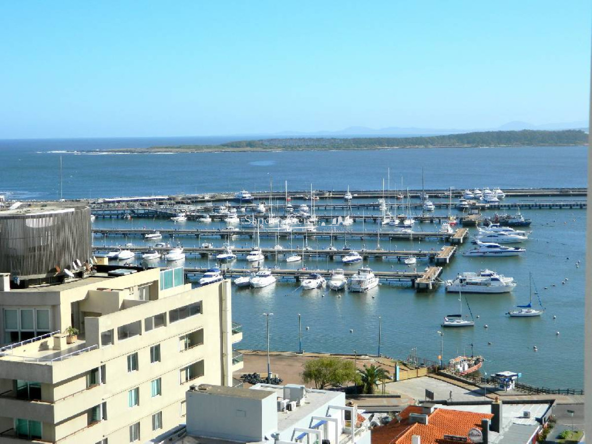 Apartamento ID.2893 - IMPERDIBLE !!! Apartamento en Peninsula, 2 dormitorios * VENTA