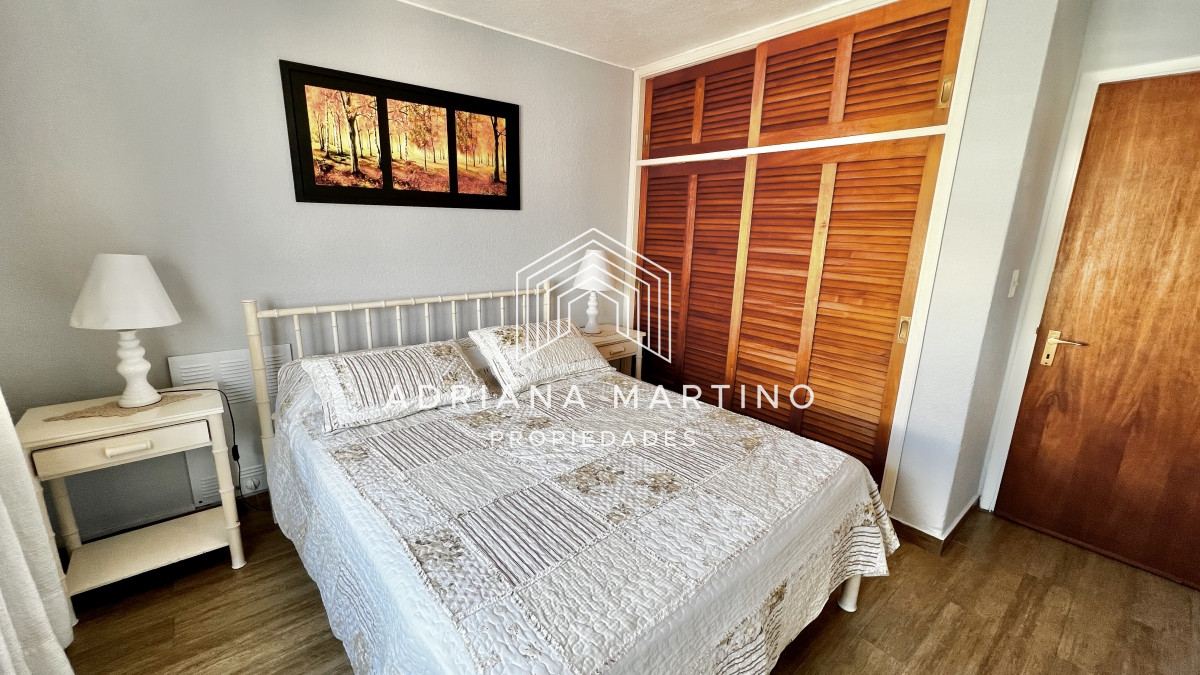 Apartamento ID.71677 - Oportunidad reciclada en Torre Verona, 2 dormitorios, Vistas!!!