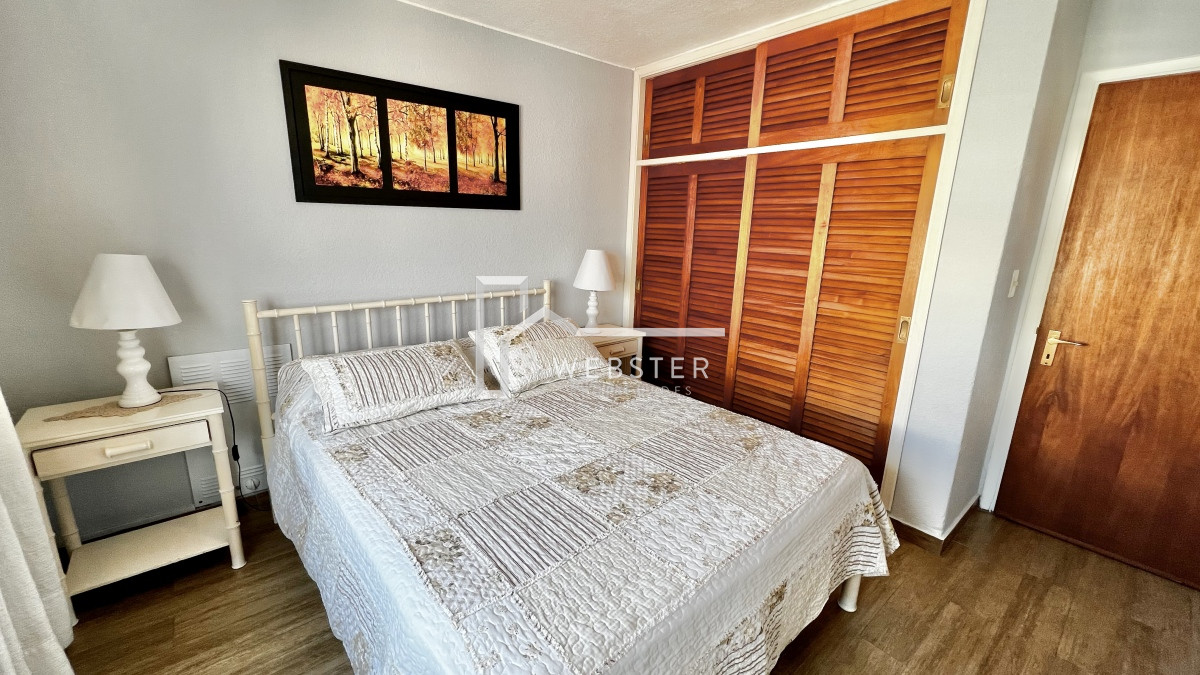 Apartamento ID.2754 - Oportunidad reciclada en Torre Verona, 2 dormitorios, Vistas!!!