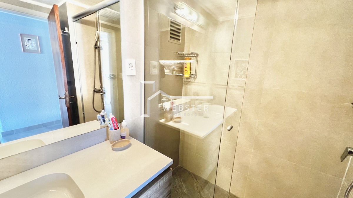 Apartamento ID.2754 - Oportunidad reciclada en Torre Verona, 2 dormitorios, Vistas!!!