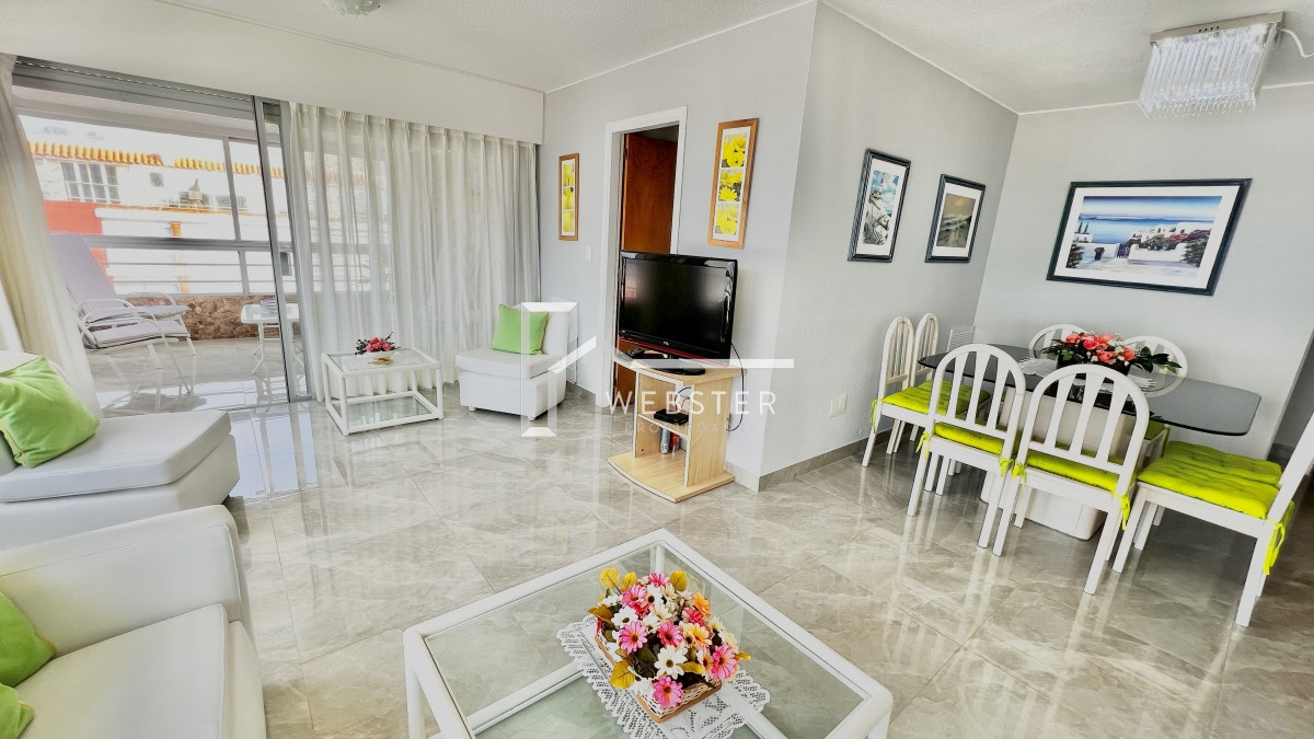Apartamento ID.2754 - Oportunidad reciclada en Torre Verona, 2 dormitorios, Vistas!!!