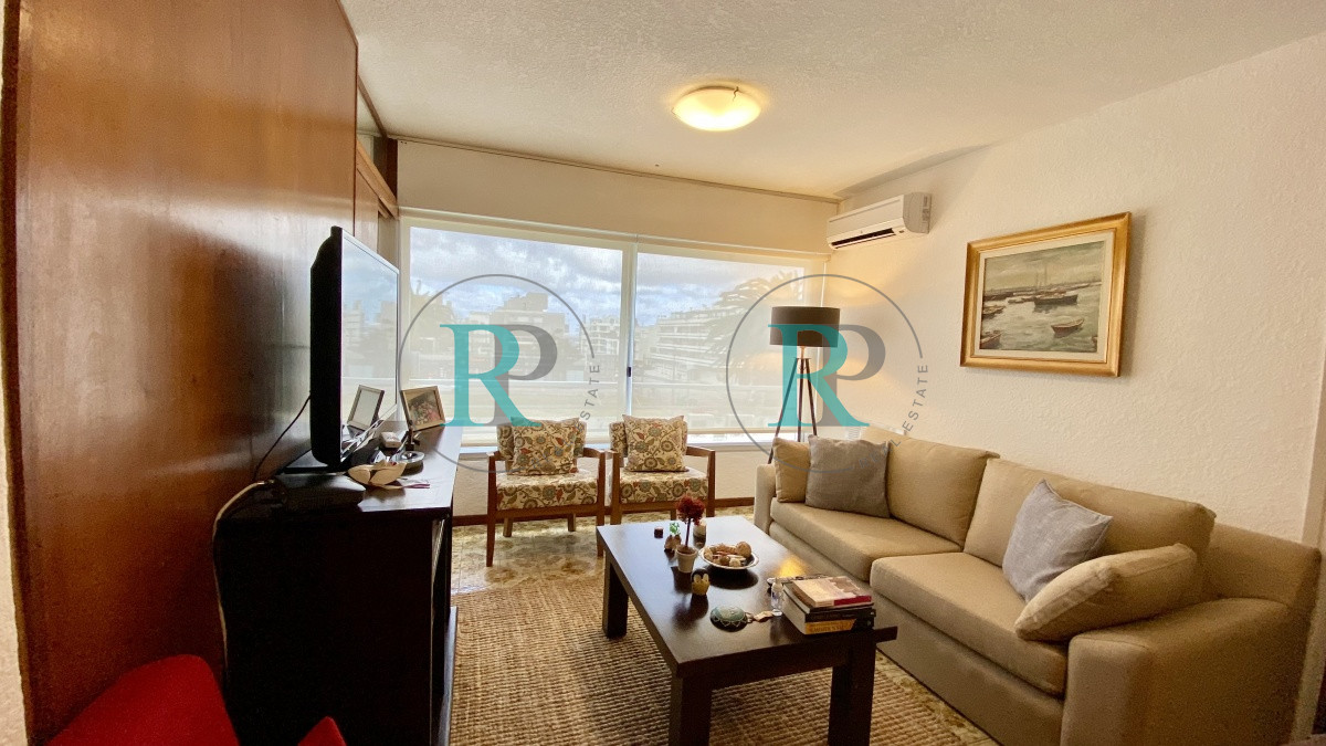 Apartamento ID.1614 - OPORTUNIDAD A MTS DEL PUERTO!