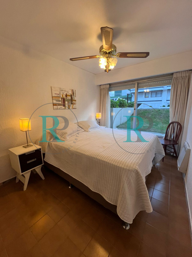 Apartamento ID.2485 - Oportunidad 2 y medio dorms próximo al Puerto!