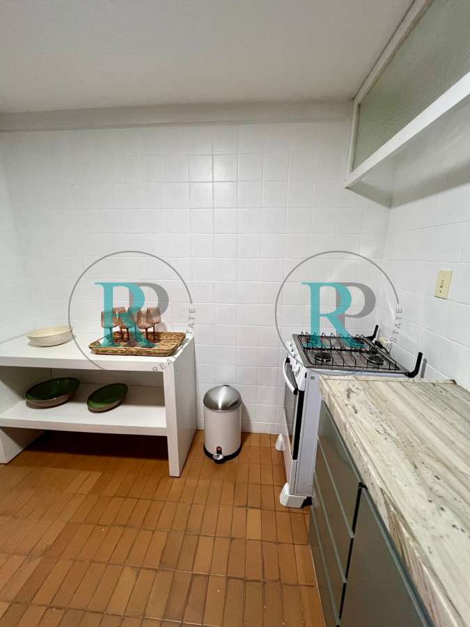 Apartamento ID.2485 - Oportunidad 2 y medio dorms próximo al Puerto!