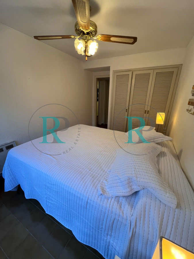 Apartamento ID.2485 - Oportunidad 2 y medio dorms próximo al Puerto!