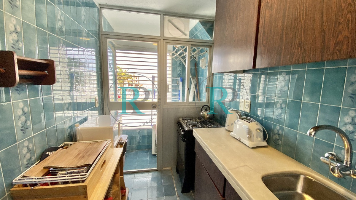 Apartamento ID.1614 - OPORTUNIDAD A MTS DEL PUERTO!