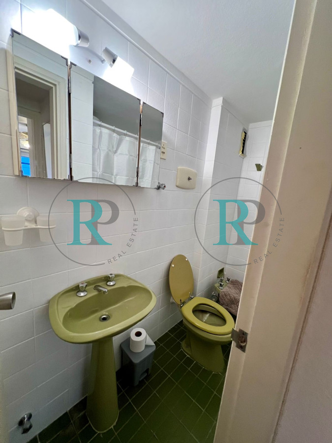 Apartamento ID.2485 - Oportunidad 2 y medio dorms próximo al Puerto!