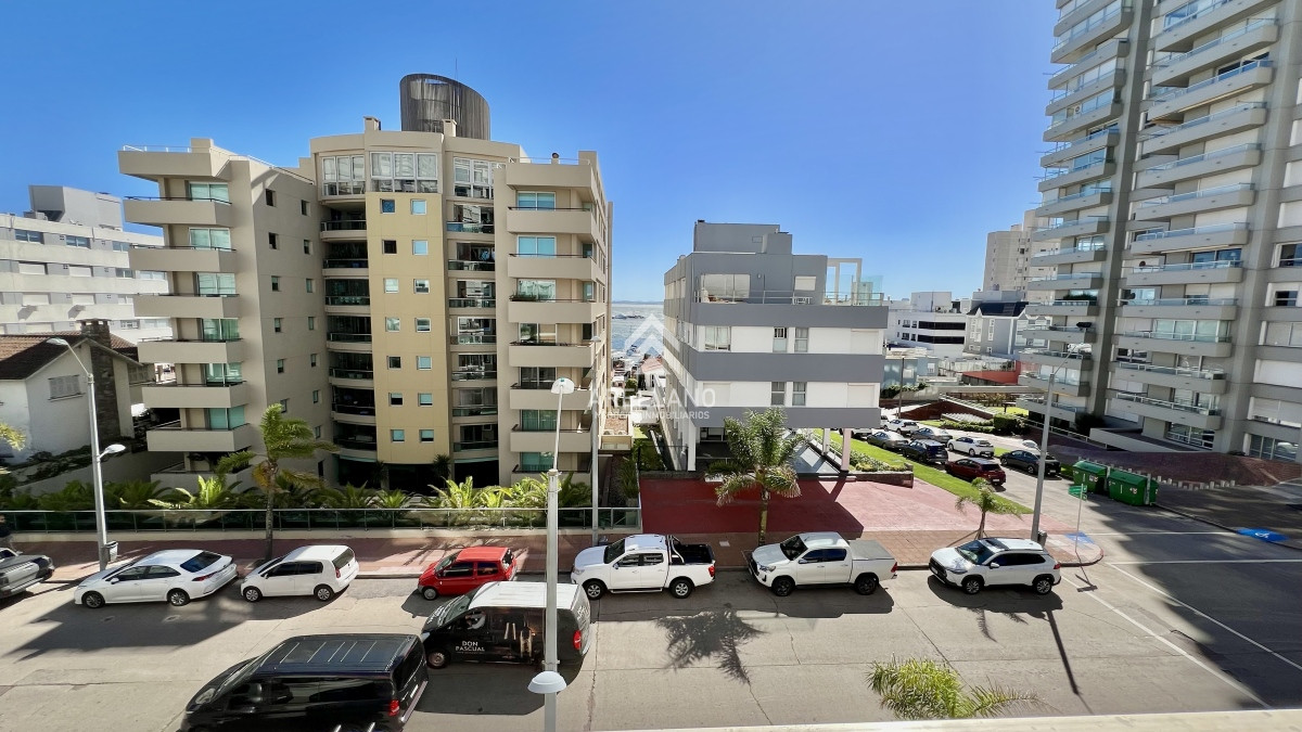 Apartamento ID.3389 - Venta apartamento 2 dormitorios 