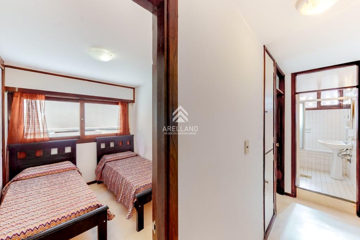 Apartamento ID.5424 - Venta apartamento 2 dormitorios A 30 MTS DEL PUERTO !!!!   