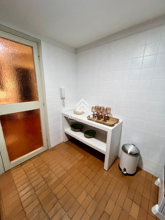 Apartamento ID.4194 - Oportunidad 2 dormitorios y medio, próximo al Puerto!