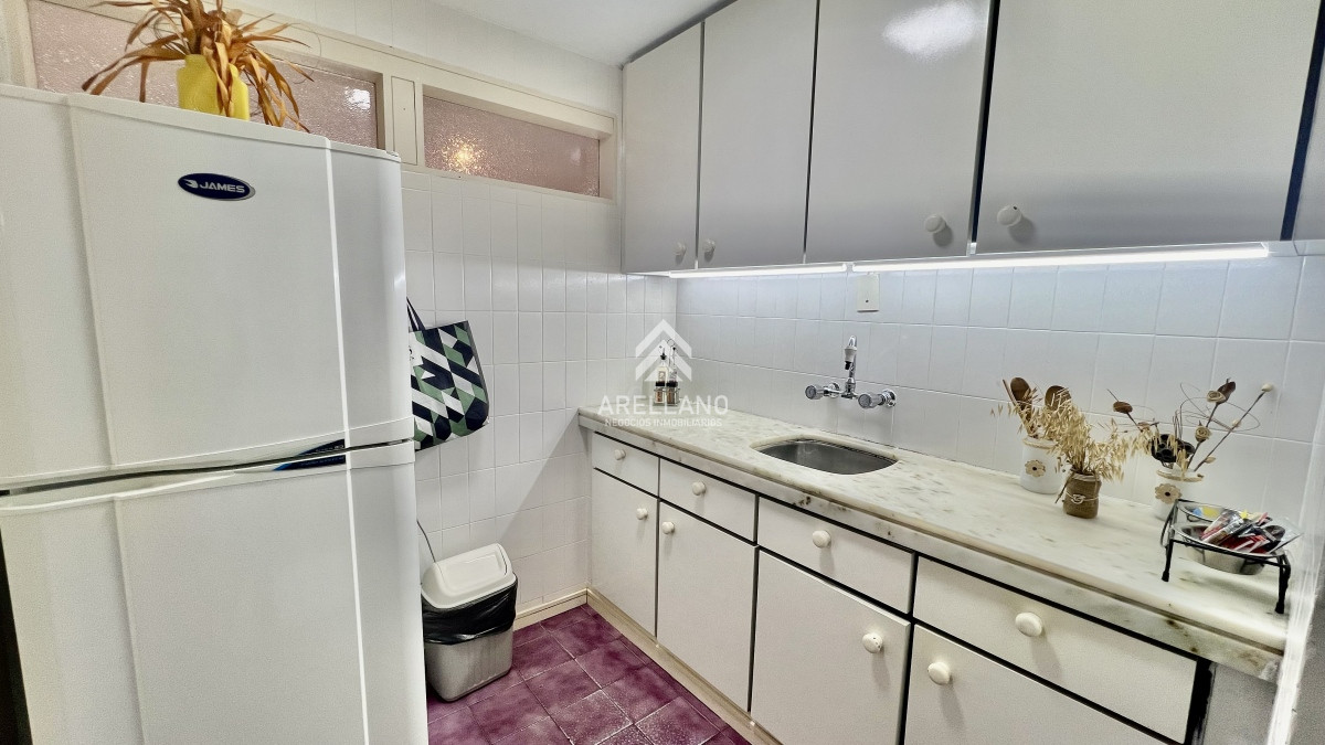 Apartamento ID.4276 - Venta apartamento 1 dormitorio y medio, Peninsula - Punta del Este 