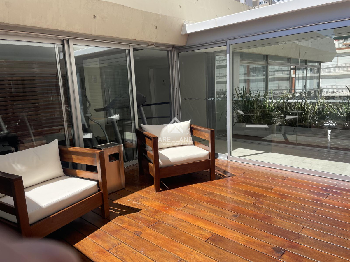 Apartamento ID.6527 - Venta Apartamento en Peninsula, 2 dormitorios 