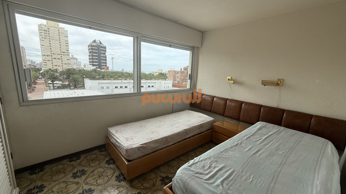 Apartamento ID.2100 - Oportunidad al Puerto - 2 Dormitorios