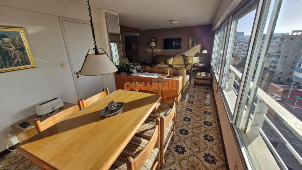 Apartamento ID.2100 - Oportunidad al Puerto - 2 Dormitorios