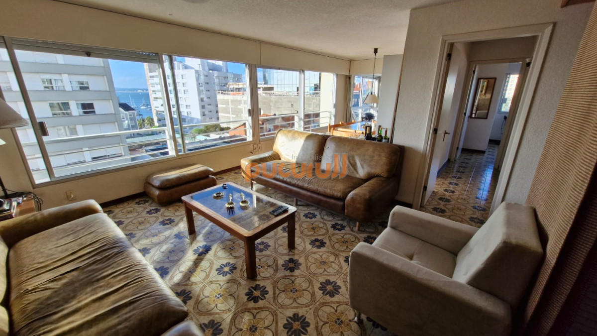 Apartamento ID.2100 - Oportunidad al Puerto - 2 Dormitorios
