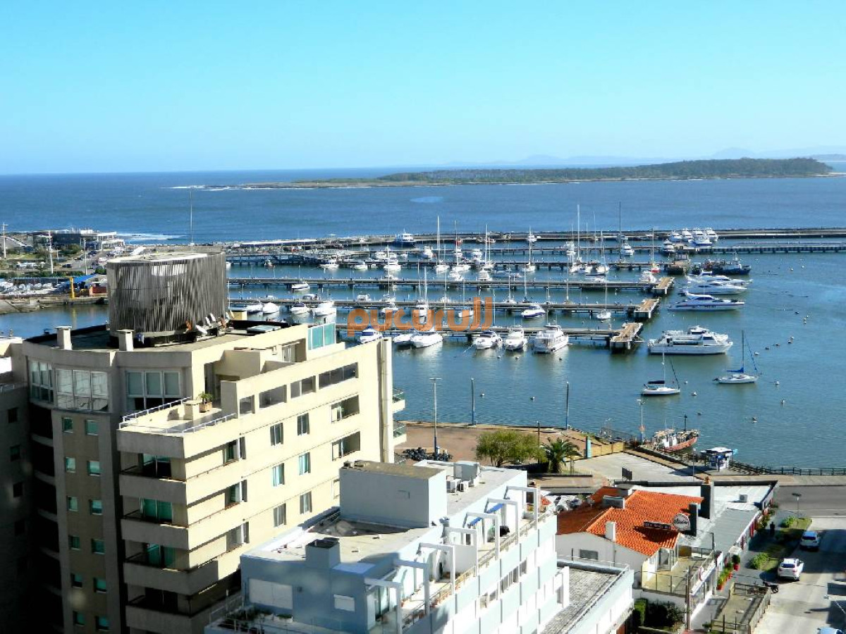 Apartamento ID.2101 - IMPERDIBLE !!! Apartamento en Peninsula, 2 dormitorios *