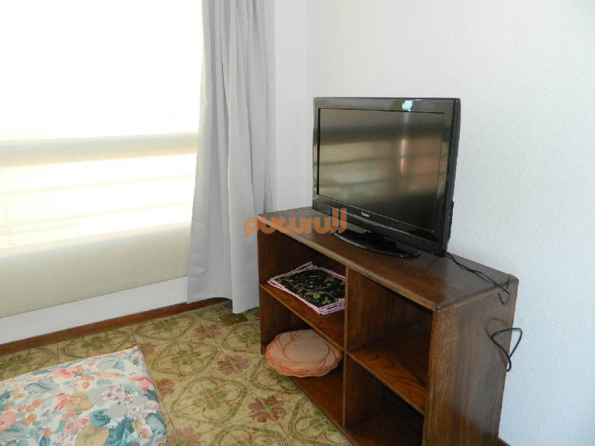 Apartamento ID.2101 - IMPERDIBLE !!! Apartamento en Peninsula, 2 dormitorios *