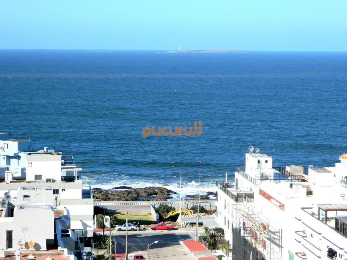 Apartamento ID.2101 - IMPERDIBLE !!! Apartamento en Peninsula, 2 dormitorios *